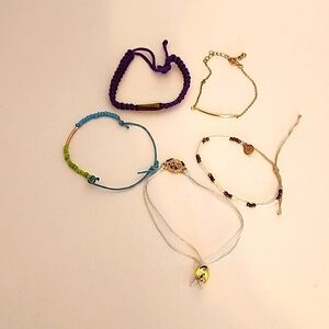 5 pk misc bracelets.